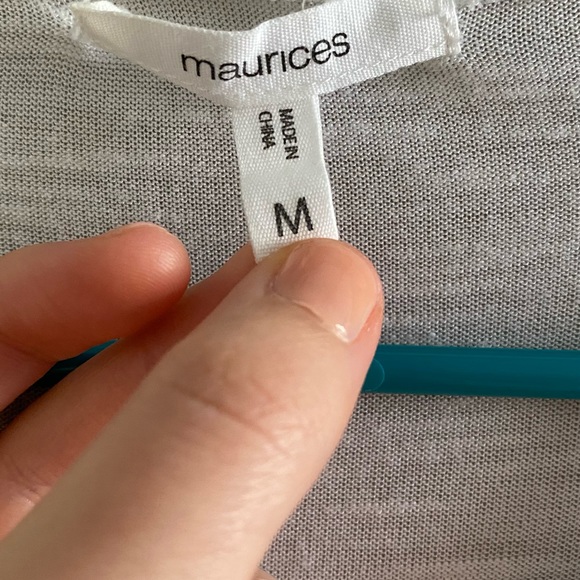 Cute Top - Picture 2 of 3